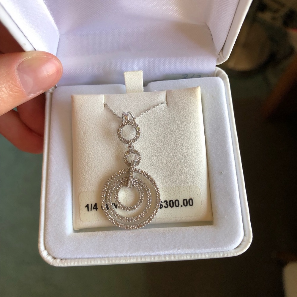 10K White Gold Triple Circle Pendant 1/4 ct Diamond